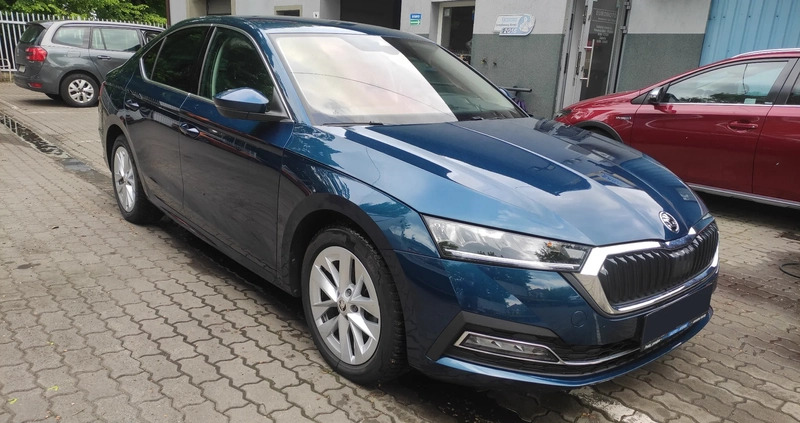 Skoda Octavia cena 64900 przebieg: 22018, rok produkcji 2023 z Gliwice małe 92